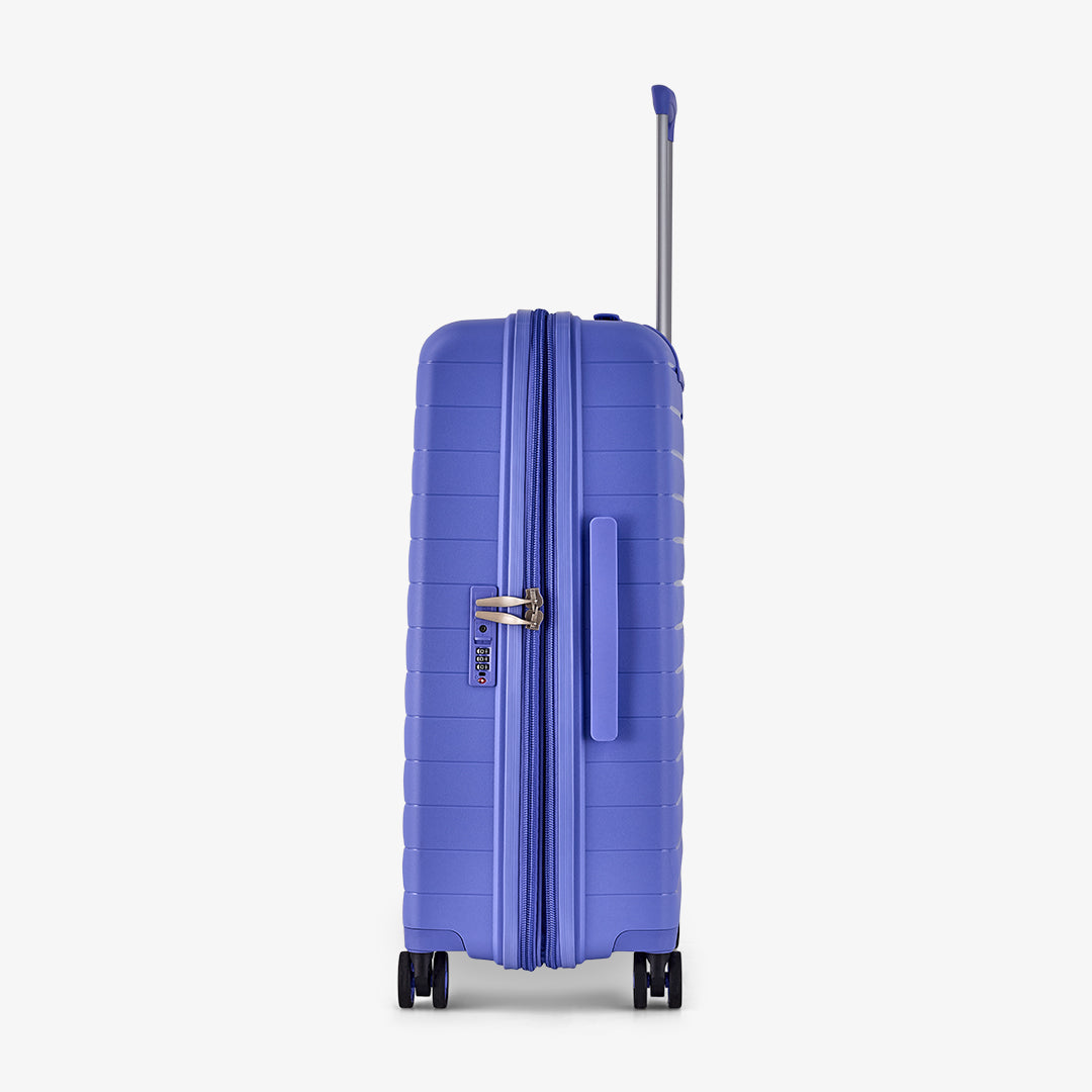 Palma Medium Suitcase in Lavender