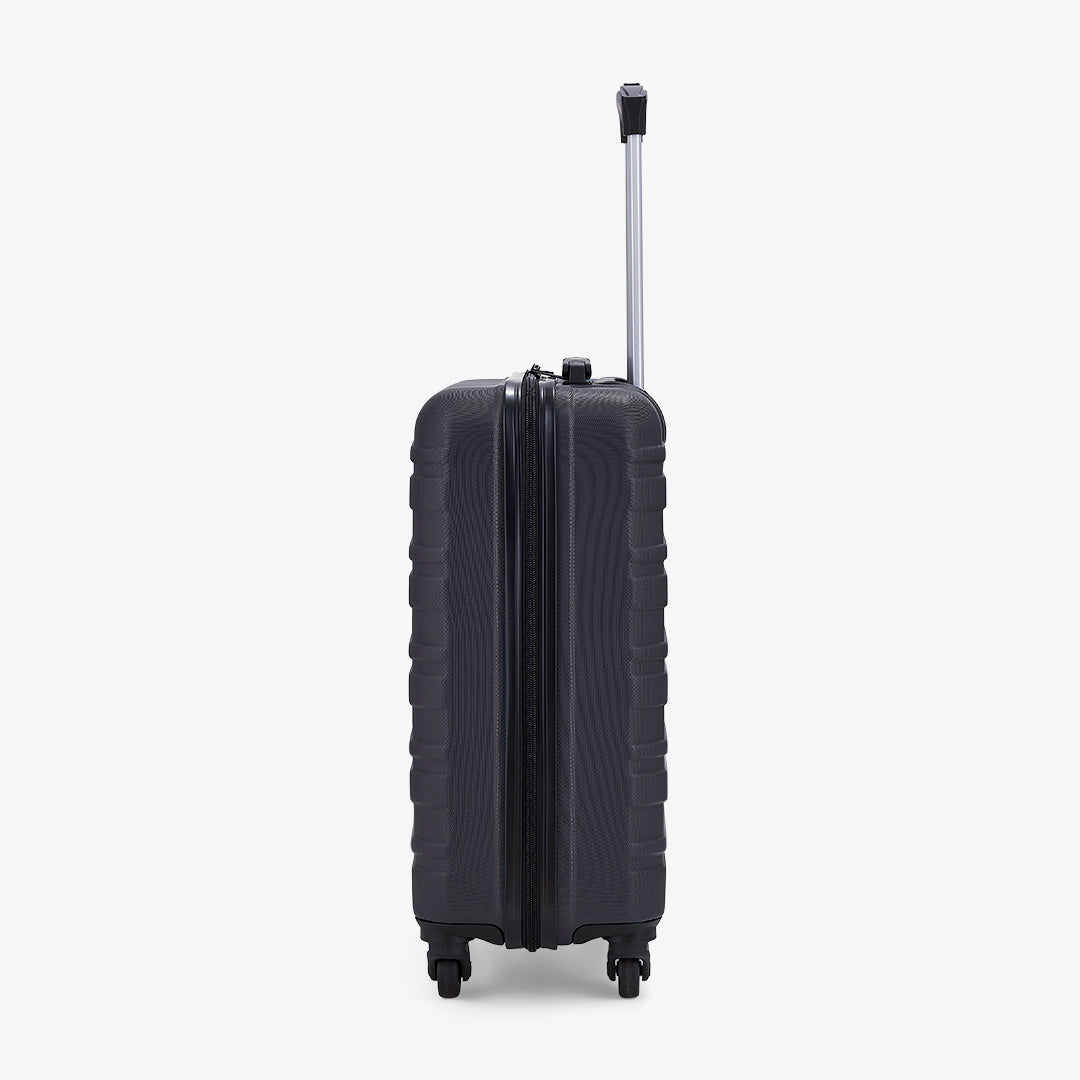 Seattle Small Suitcase in Black