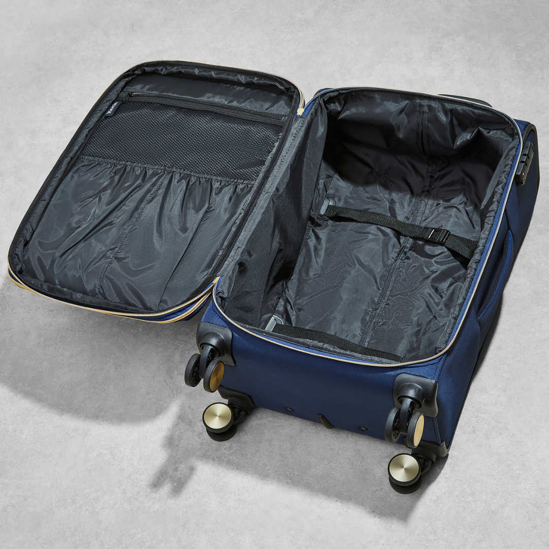 Sloane Medium Suitcase in Navy