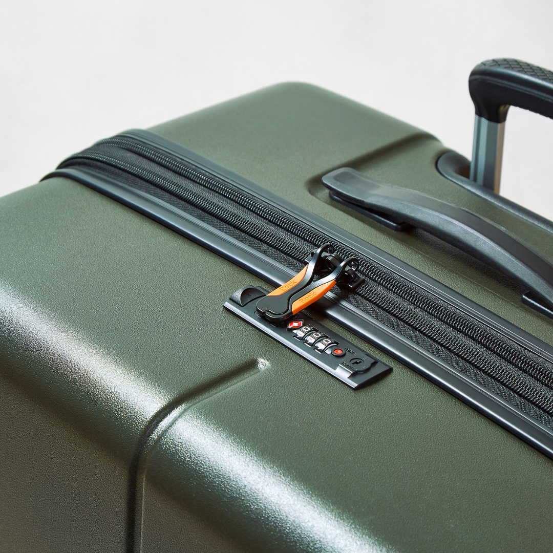 Genesis Medium Suitcase in Khaki
