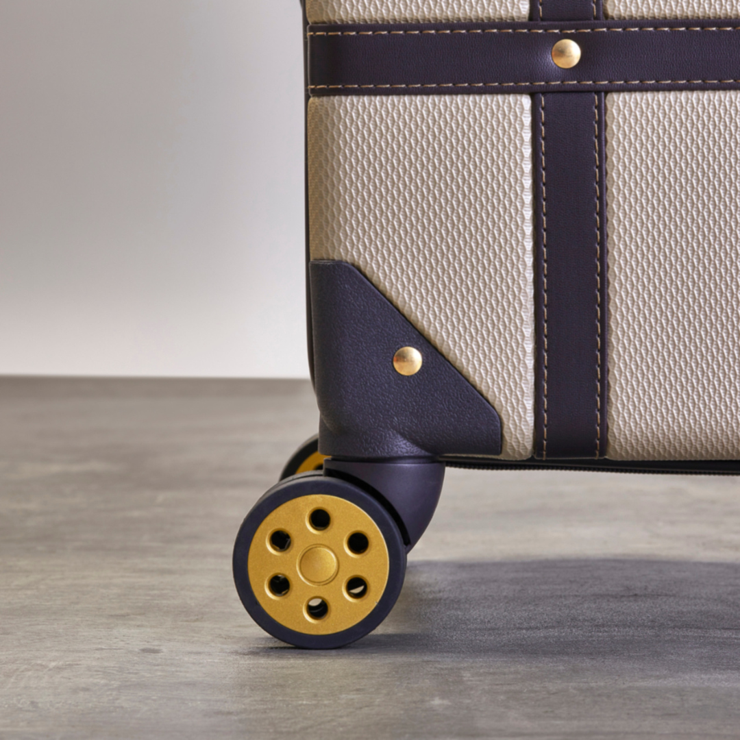 Vintage Set of 4 Suitcases in Gold
