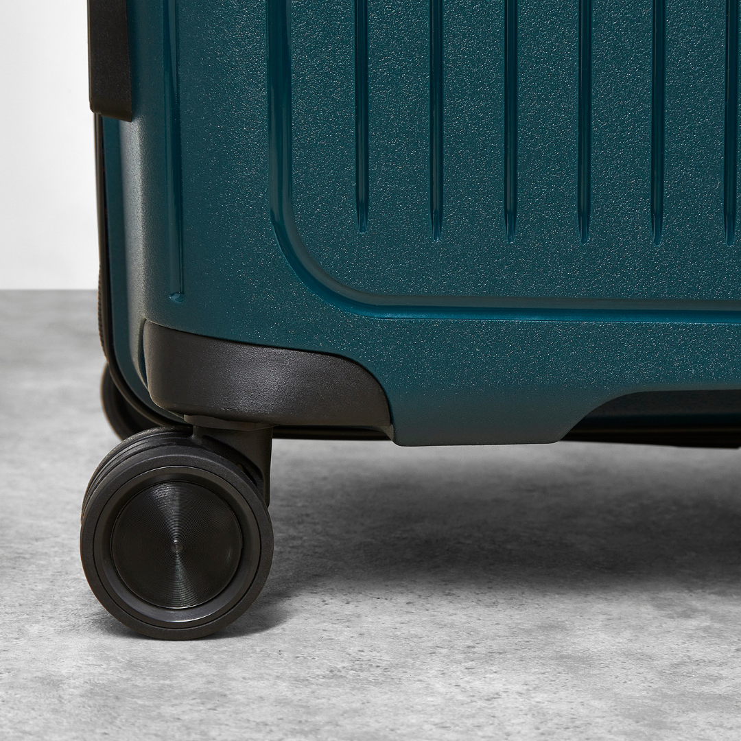 Vancouver Small Suitcase in Forest Green
