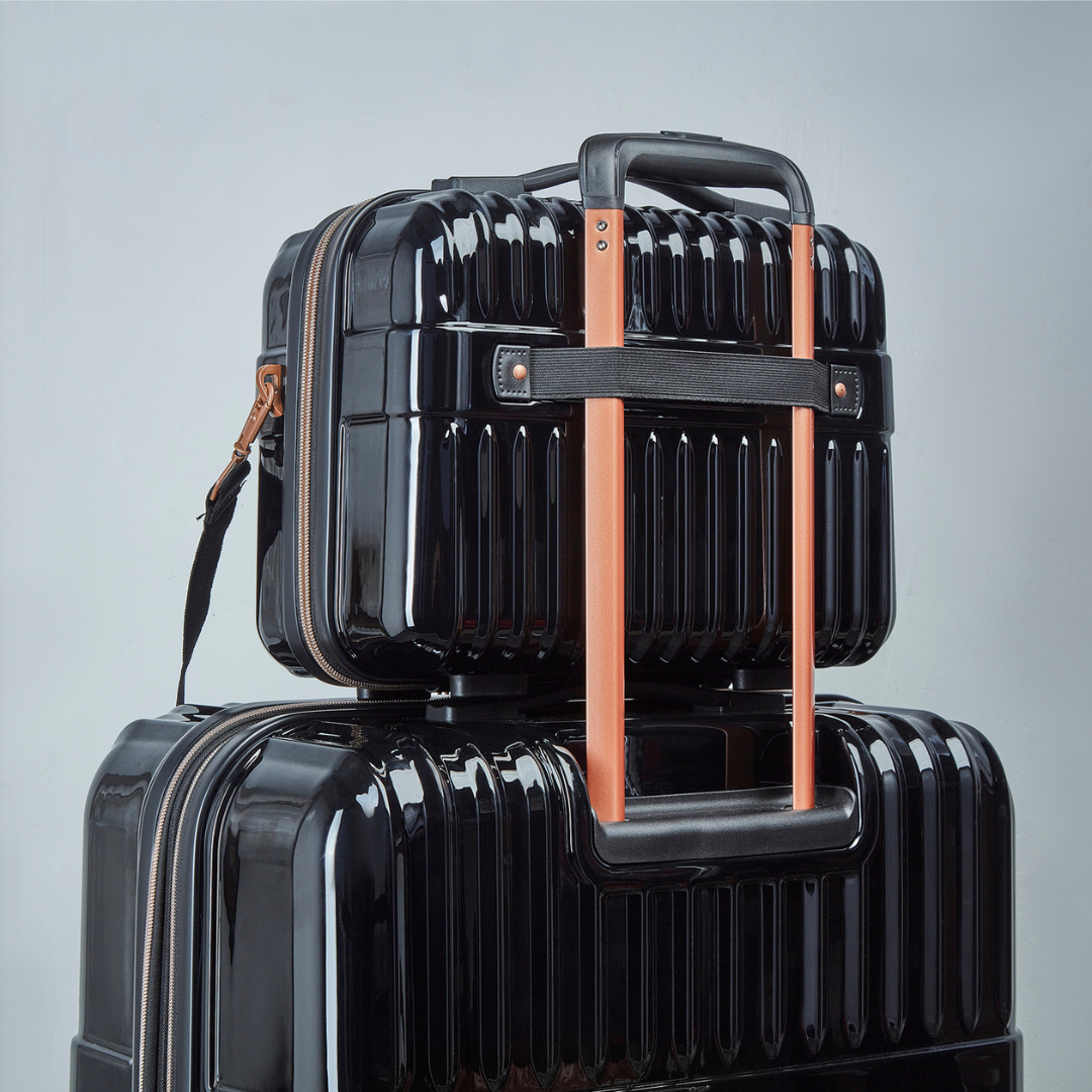 Selene Vanity Suitcase in Black