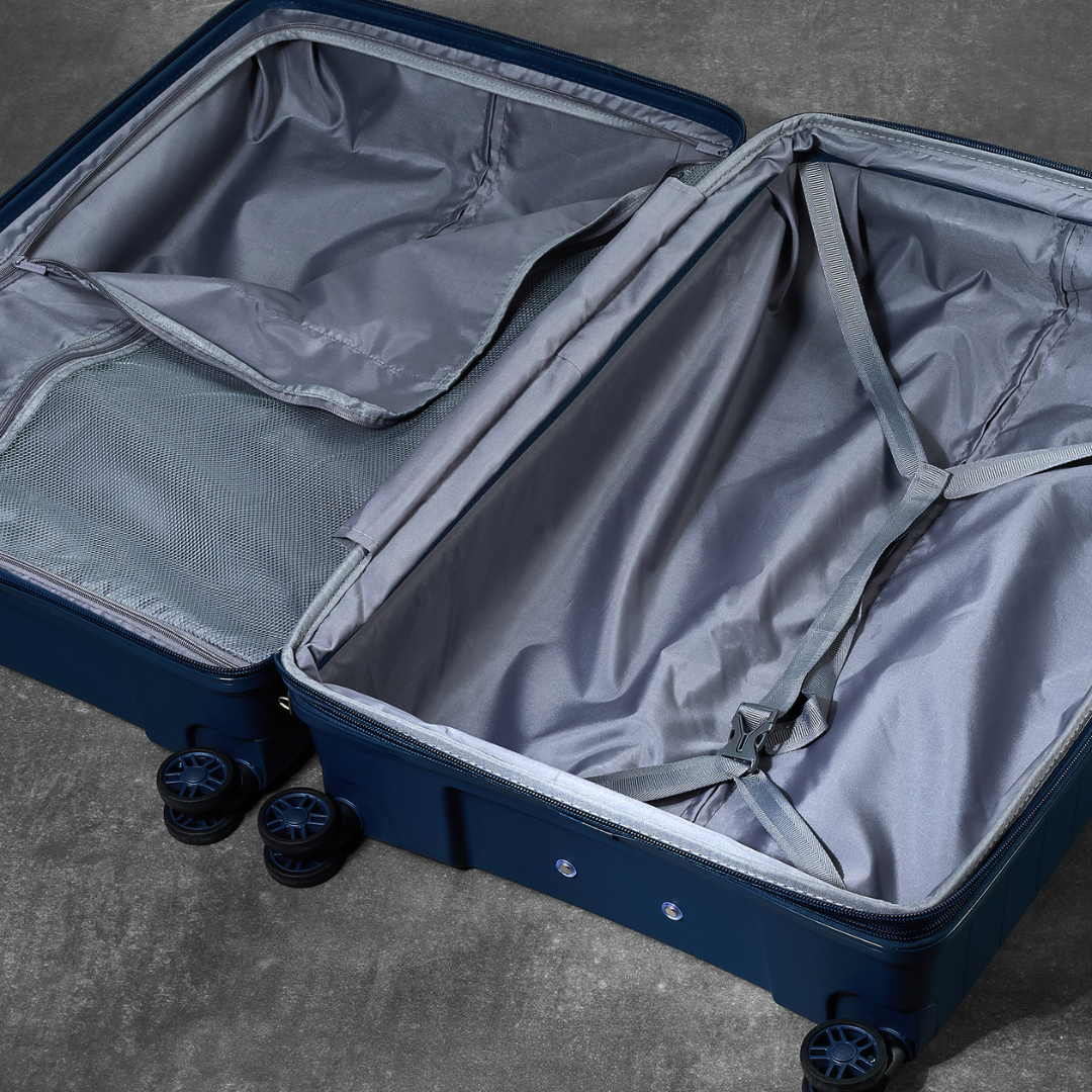 Palma Large Suitcase in Navy