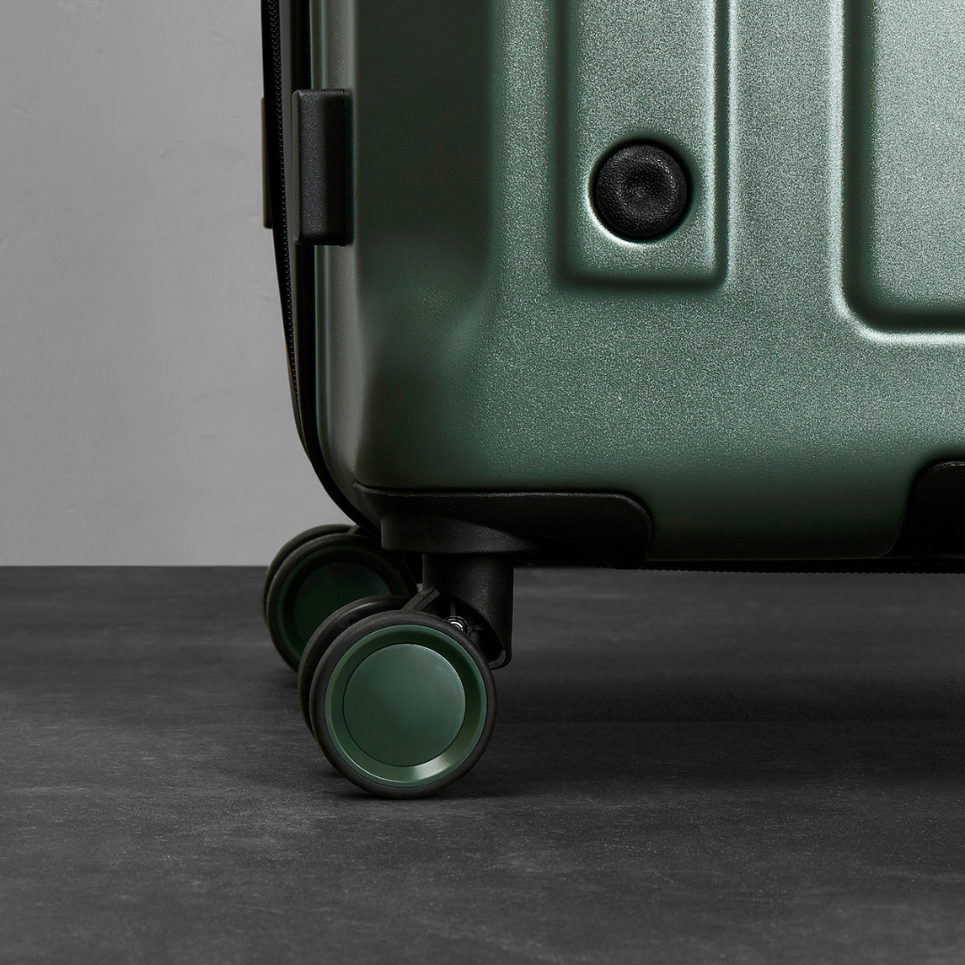 Alpine Large Suitcase in Khaki