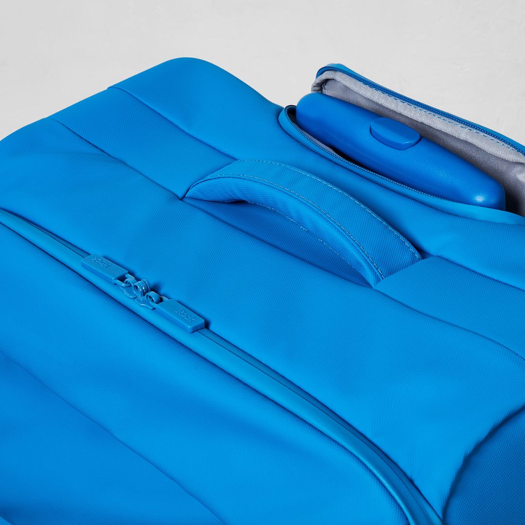 Juniper Large Suitcase in Blue
