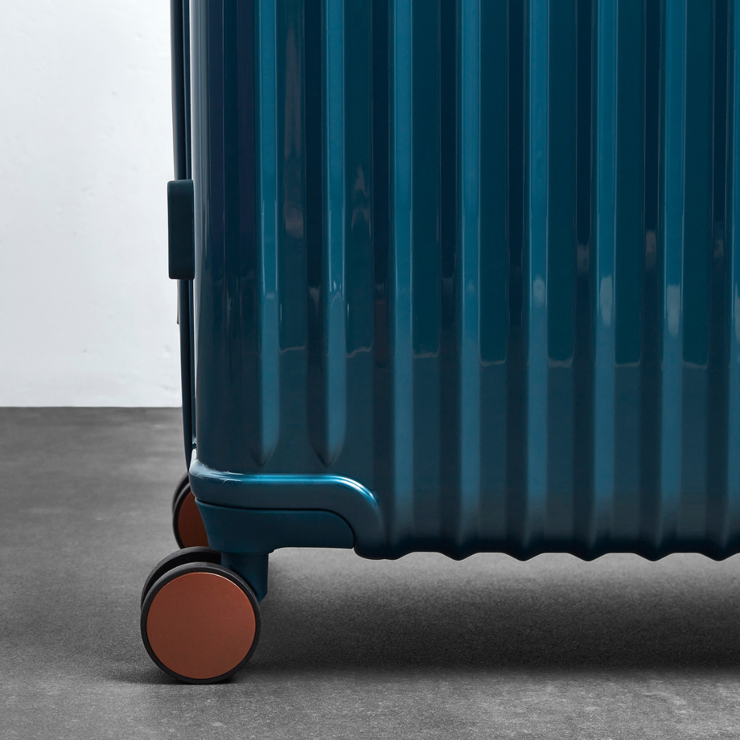 Selene Set of 4 Suitcases in Blue
