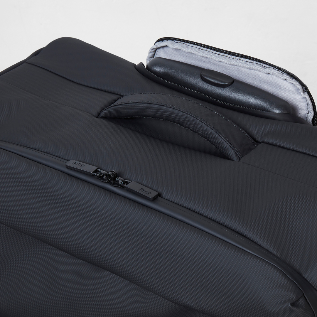 Juniper Medium Suitcase in Black