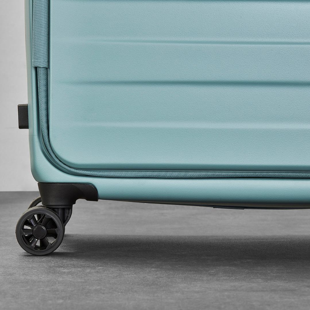 Eden Large Suitcase in Seafoam Blue