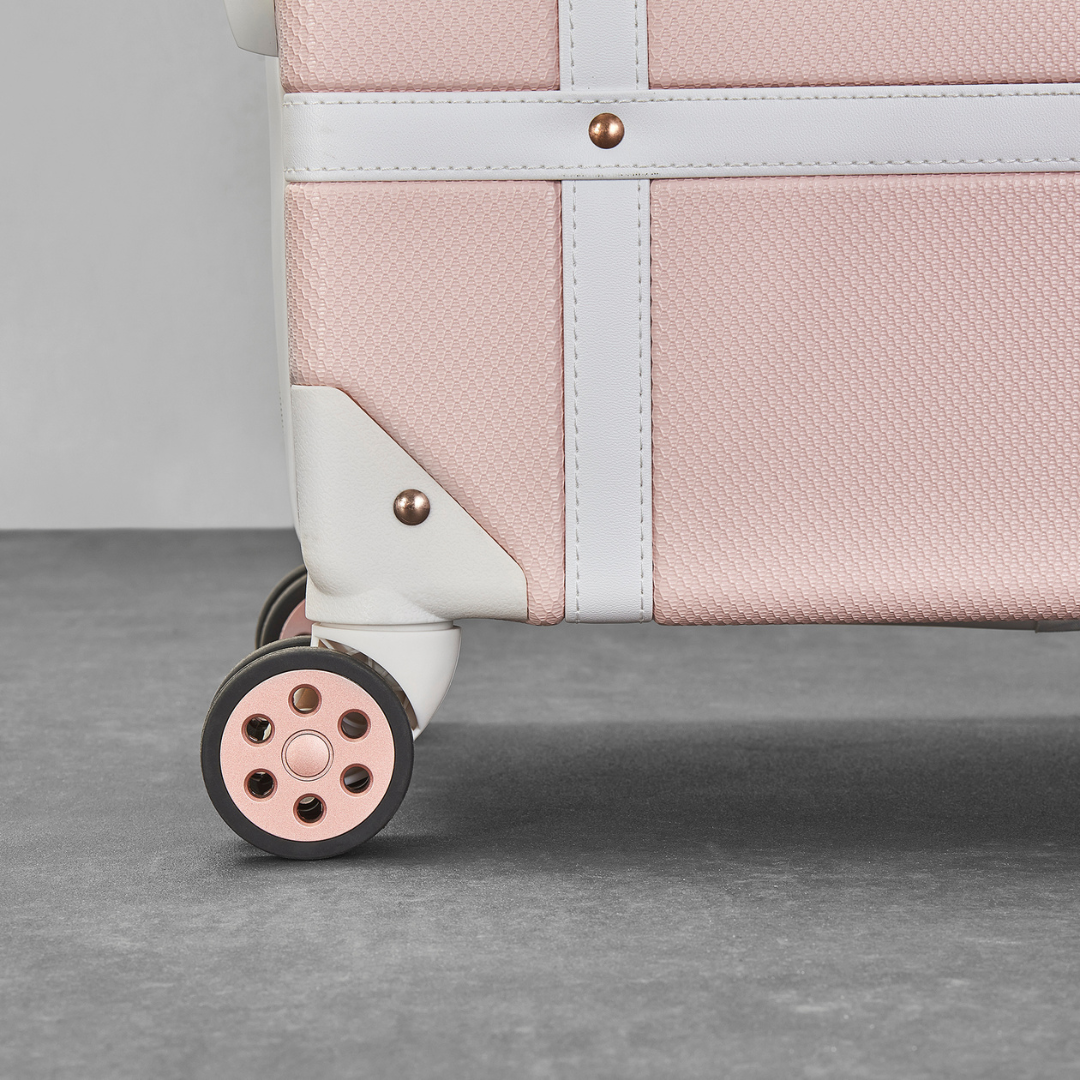 Vintage Large Suitcase in Baby Pink