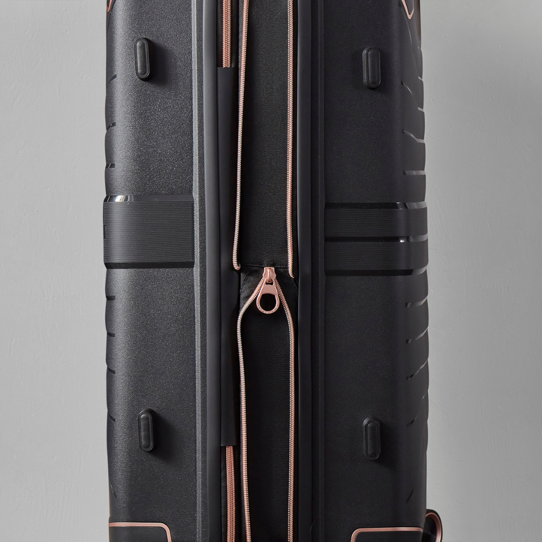 Astrid Large Suitcase in Black