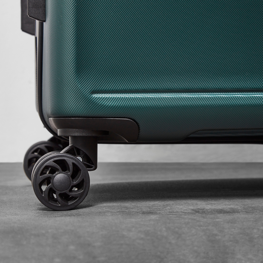 Lincoln Large Suitcase in Forest Green