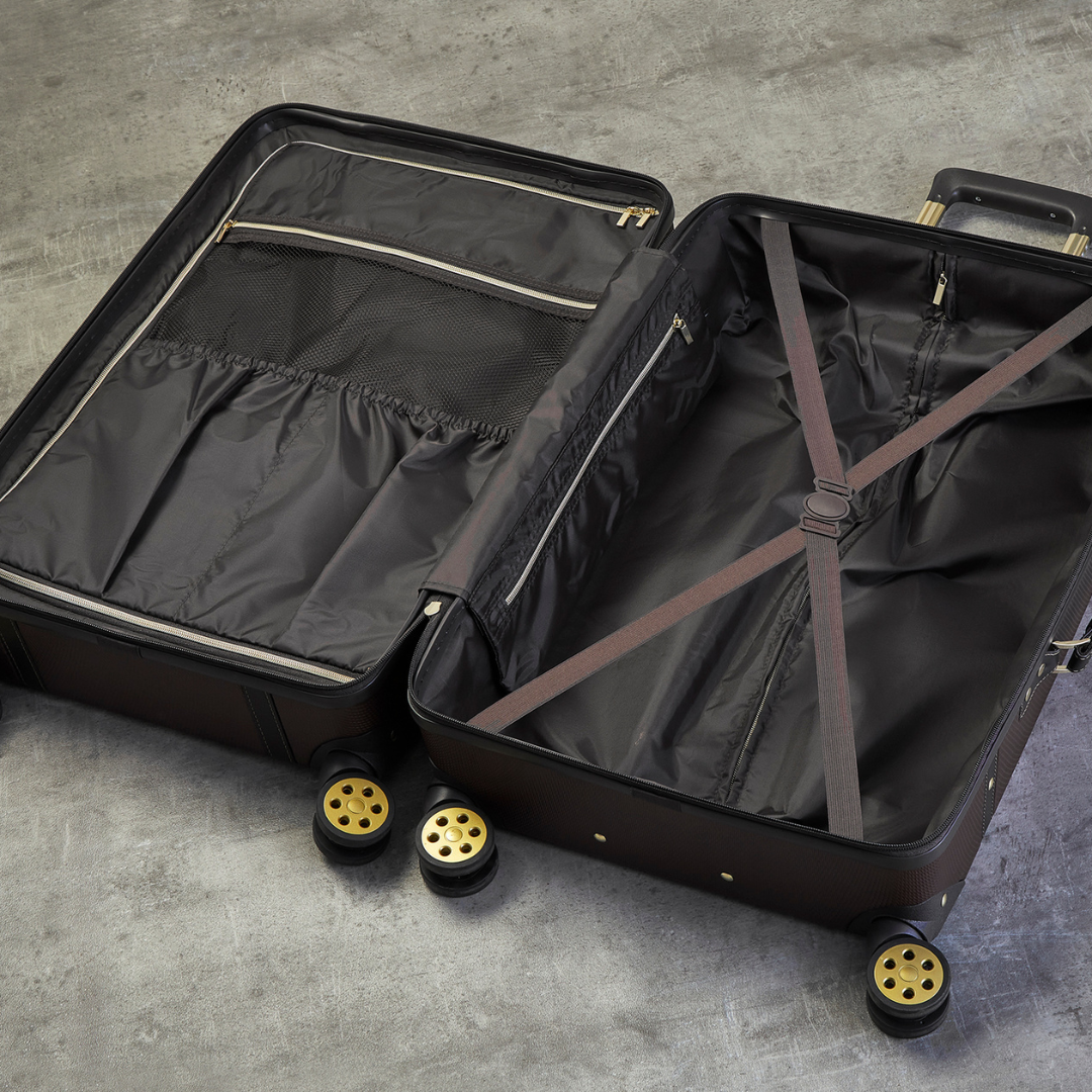 Vintage Set of 4 Suitcases in Burgundy