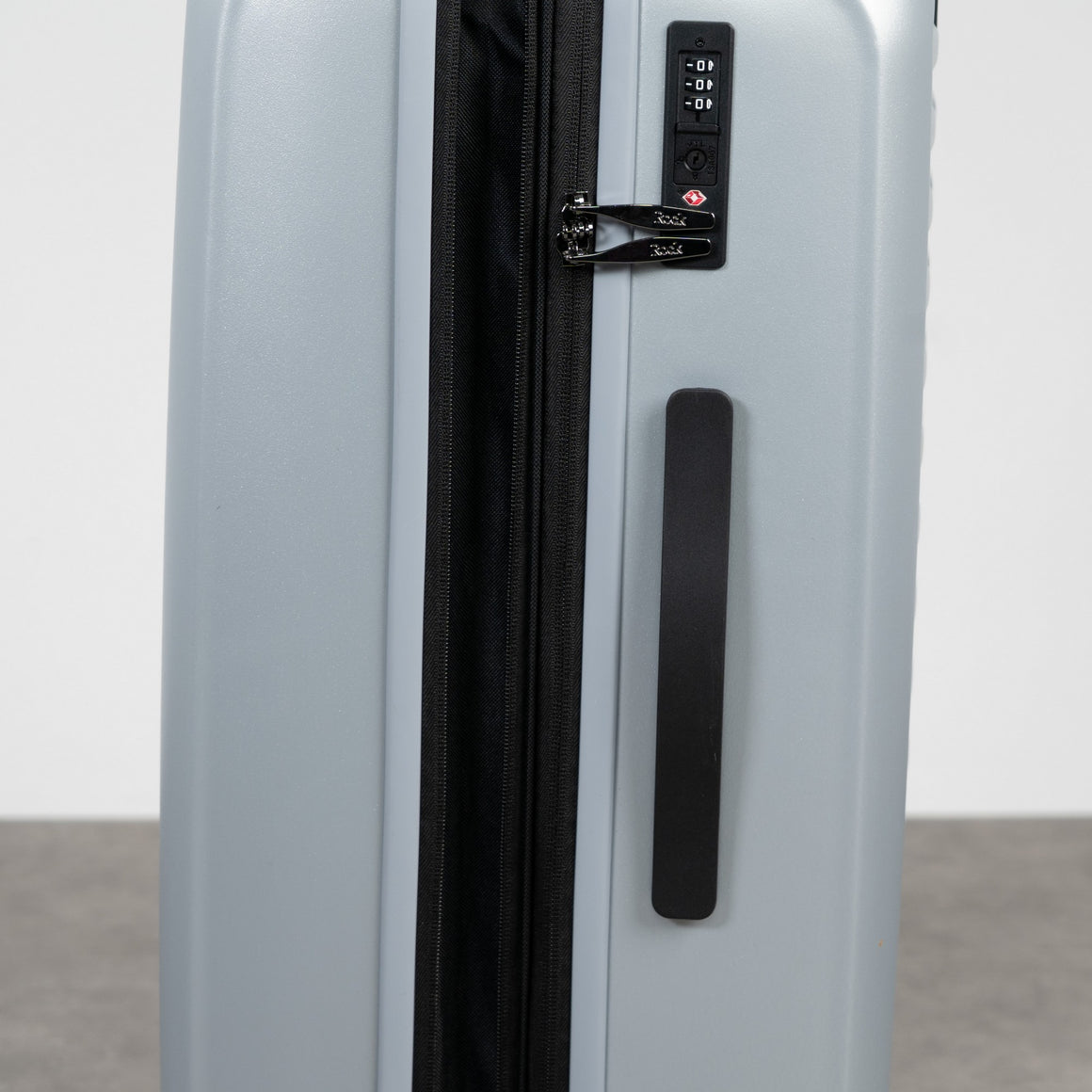 Legacy Large Suitcase in Silver
