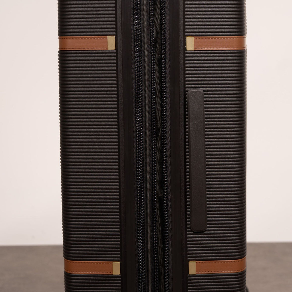 Medina Set of 3 Suitcases in Black Pepper