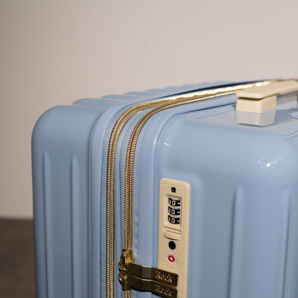 Primrose Small Suitcase in Blue