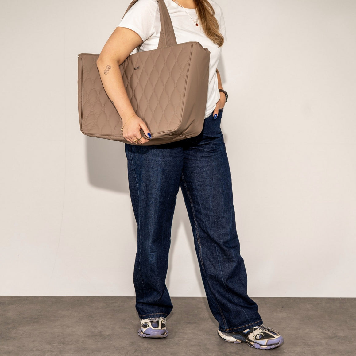 Ember Weekender Bag in Mocha
