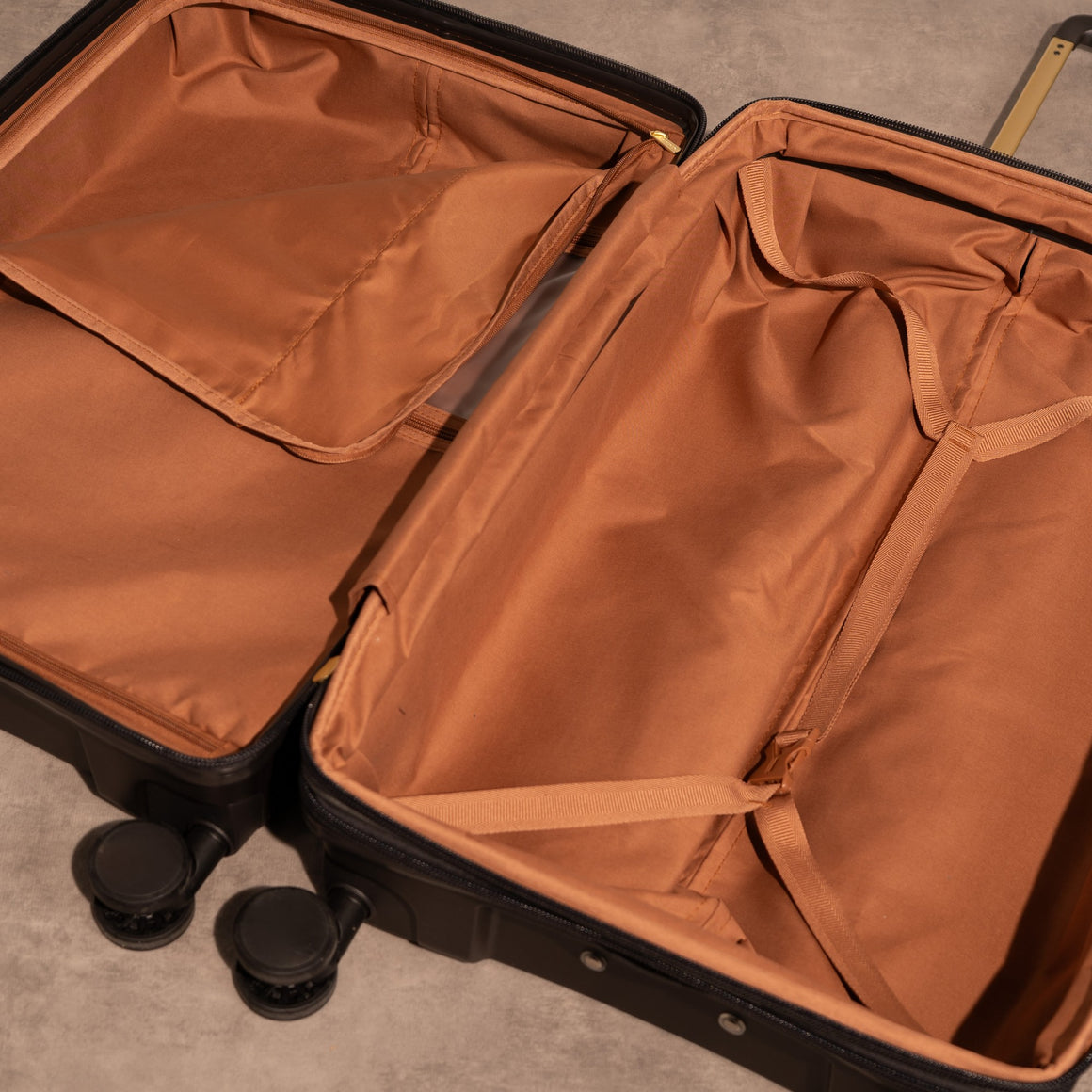 Medina Set of 3 Suitcases in Black Pepper