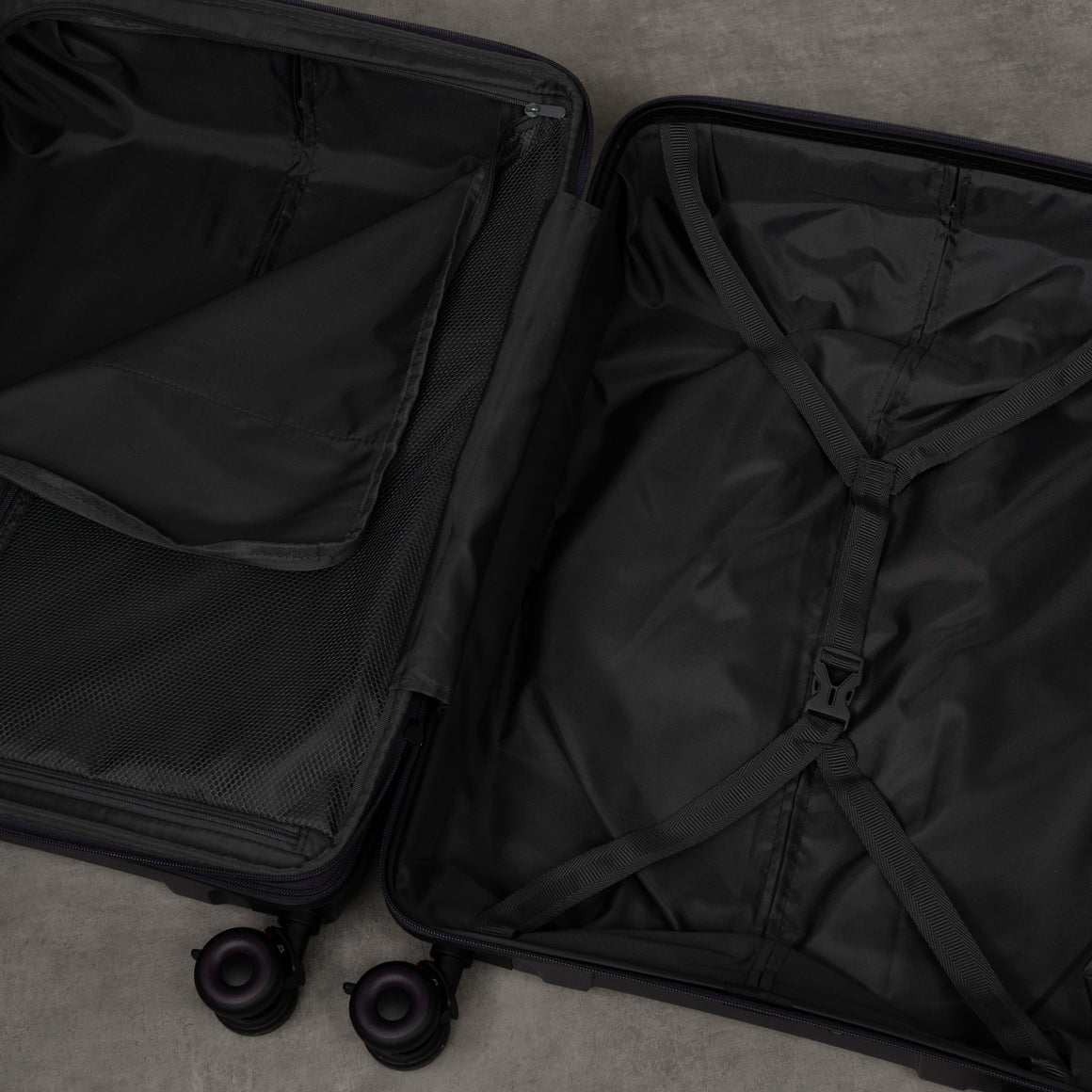 Resilient Set of 3 Suitcases in Purple