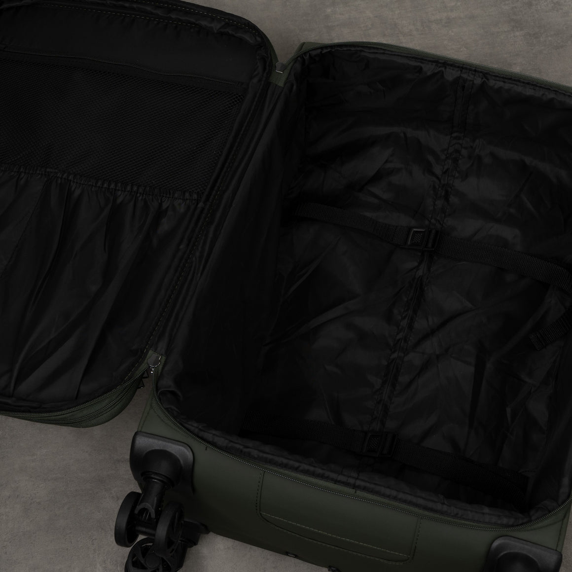 Vitality Extra Large Suitcase in Khaki