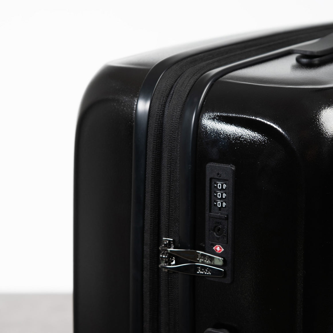 Legacy Medium Suitcase in Black