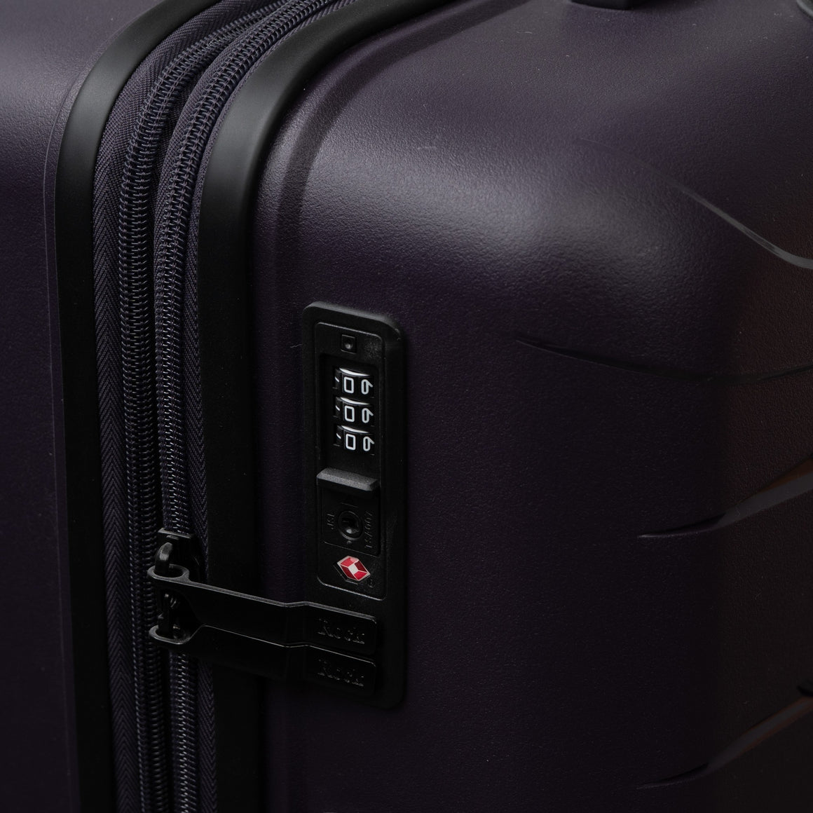 Resilient Set of 3 Suitcases in Purple