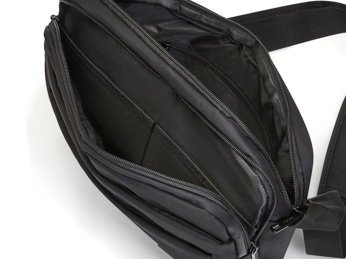 Platinum Flight Bag in Black