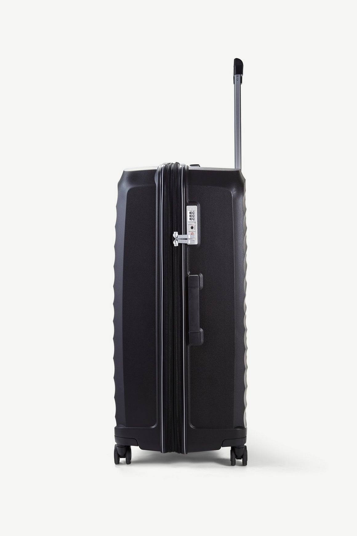 Sunwave Medium Suitcase in Black