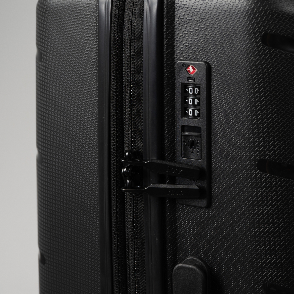 Brisbane Set of 3 Suitcases in Black